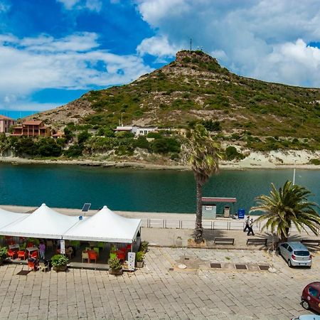 بوسا مارينا B&B Del Porto المظهر الخارجي الصورة