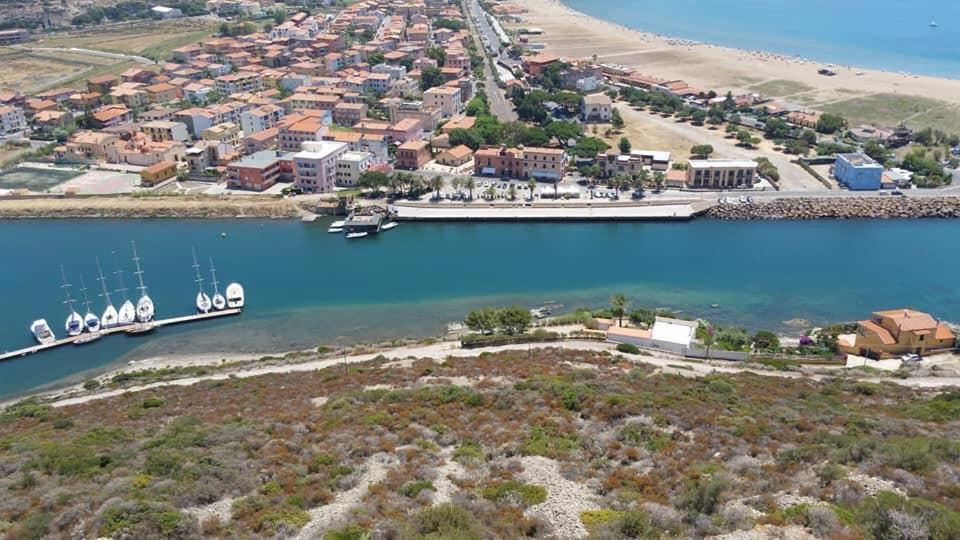 بوسا مارينا B&B Del Porto المظهر الخارجي الصورة