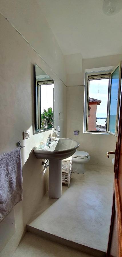 بوسا مارينا B&B Del Porto المظهر الخارجي الصورة