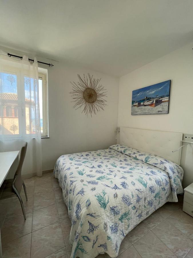 بوسا مارينا B&B Del Porto المظهر الخارجي الصورة