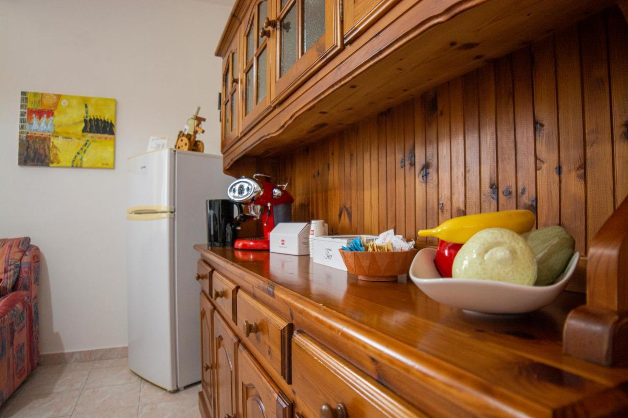 بوسا مارينا B&B Del Porto المظهر الخارجي الصورة